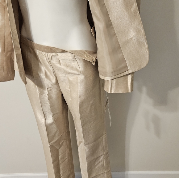 Le Suit 2 Piece Embroidered Jacket and Pants Set Size 6 NWT - Picture 15 of 16
